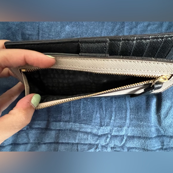 Kate Spade Staci Wallet - Picture 3 of 7